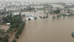 غرق مساحات شاسعة في ولاية الخابورة بسلطنة عُمان جراء الحالة المدارية "شاهين"