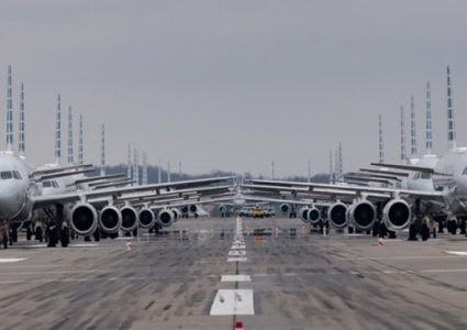 "إياتا" يرفع تقديرات خسائر شركات الطيران إلى 51.8 مليار دولار