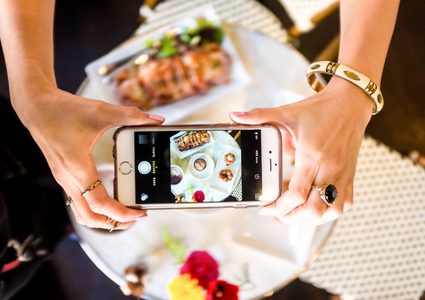 انستغرام: تصوير الطعام قد يسبب زيادة في الوزن