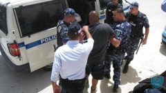 القبض على مطلوب صادر بحقه أمر حبس بقيمة نصف مليون شيكل