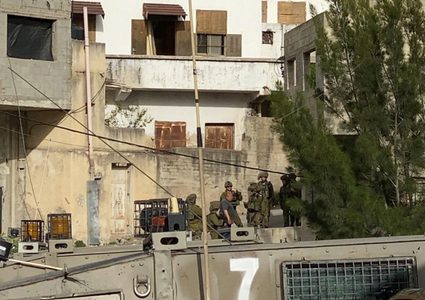 الاحتلال يغلق طرقًا فرعية في بلدة يعبد