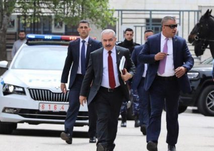 الاحتلال يعيق وصول موكب رئيس الوزراء إلى جنين