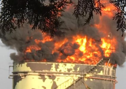 لبنان: اندلاع حريق كبير داخل منشآت النفط في منطقة الزهراني