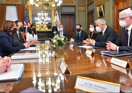 هاريس: "أميركا ملتزمة بإسرائيل وأمنها"