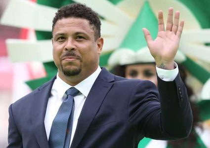 الظاهرة رونالدو: هذا مرشحي المفضل للكرة الذهبية