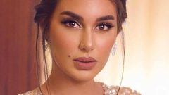 والد ياسمين صبري يهاجمها ويلمح أغرتها الأموال والطائرات