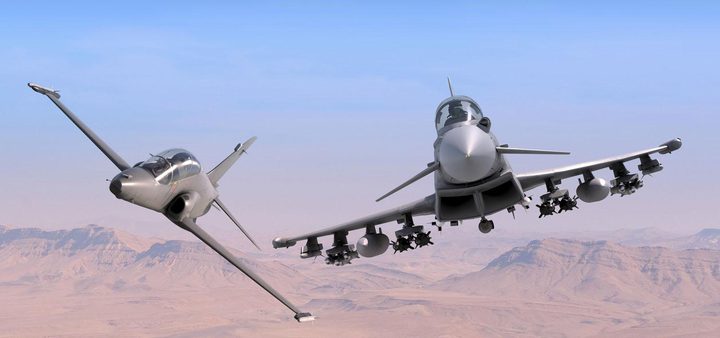 طائرات لسلاح الجو الألماني تحلق فوق مبنى كنيست الاحتلال