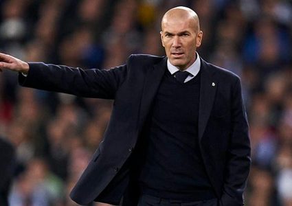 زيدان: هذا اللاعب يستحق الفوز بالكرة الذهبية