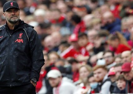 كلوب يحدد الأفضل بين صلاح وميسي ورونالدو