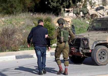 الاحتلال يعتقل أسيرا محررا من مخيم الدهيشة جنوب بيت لحم