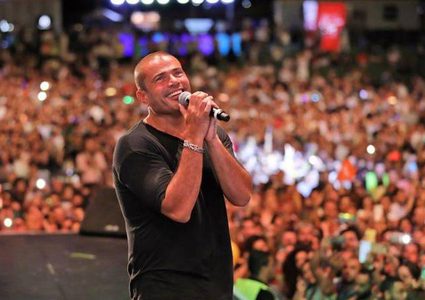 حفل عمرو دياب بمدينة العقبة يثير غضب الأردنيين