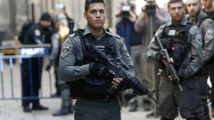 الاحتلال يصادق على سحب هوية أسير مقدسي محرر