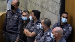 الأسير يعقوب قادري يكشف عن إجراءات للاحتلال قاسية ضده