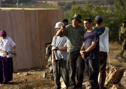 مستوطنون يستولون على مركبة لجمع النفايات جنوب نابلس