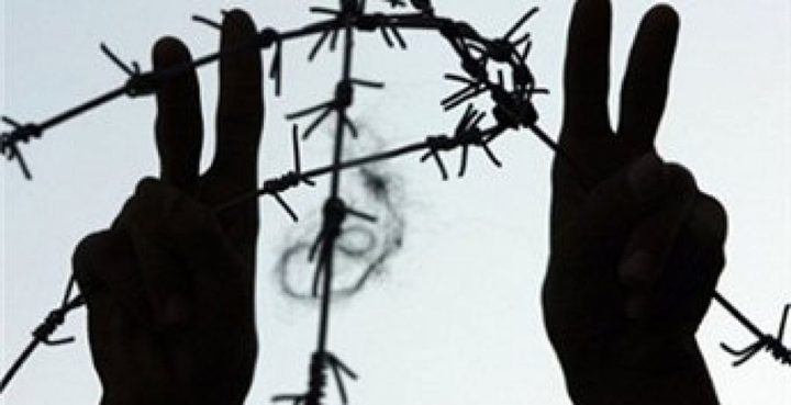 سبعة أسرى يواصلون إضرابهم عن الطعام رفضًا لاعتقالهم الإداري