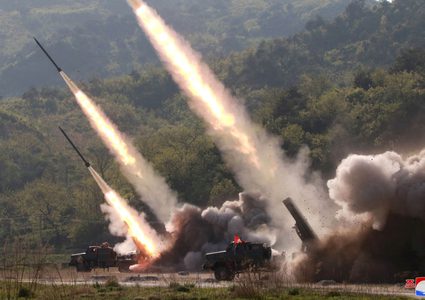 الولايات المتحدة تحض كوريا الشمالية على وقف تجاربها الصاروخية