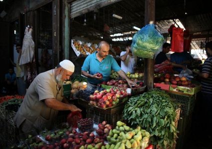 ارتفاع أسعار السلع .. مشكلة عالمية تلقي بظلالها على الفلسطينيين