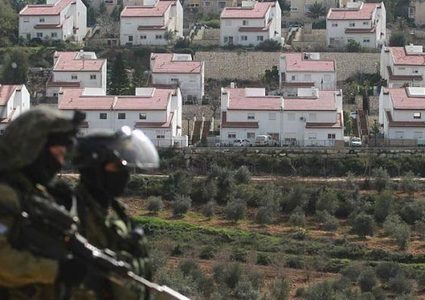 سلطات الاحتلال تطرح مناقصات لبناء 1355 وحدة استيطانية