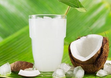 كيف يساعد ماء جوز الهند في التخسيس