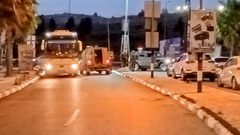 الاحتلال يغلق مداخل بلدة ترمسعيا ويحتجز مئات المركبات