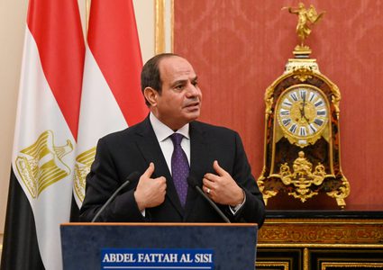 الرئيس المصري يعلن إلغاء حالة الطوارئ