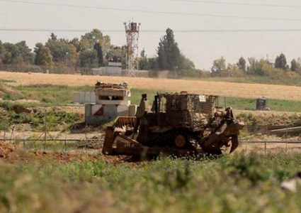 توغل محدود لآليات الاحتلال شرق خان يونس