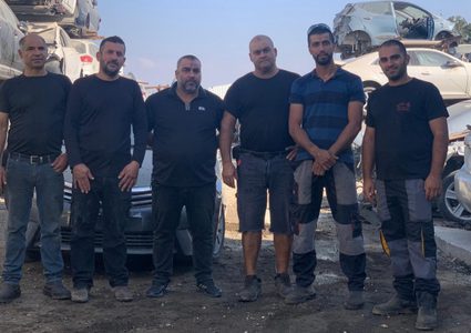 أكثر من 40 محلا تجاريا مهددا بالإخلاء في الطيبة وقلنسوة