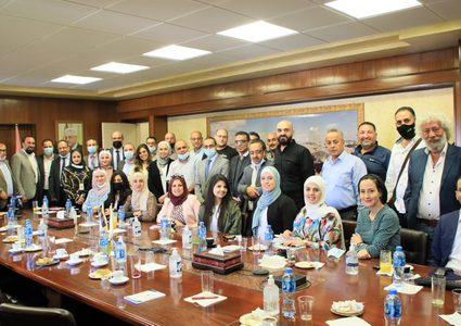 "النجاح" تعقد لقاءً للصحفيين للاستماع لمقترحاتهم بقضايا مشتركة