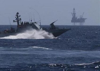 الجيش اللبناني يرصد اختراق زورق للاحتلال المياه الإقليمية