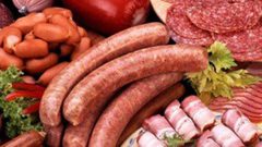 أطعمة تسبب الإصابة بسرطان الأمعاء