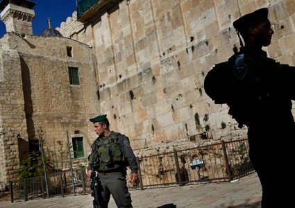 الاحتلال يغلق الحرم الإيراهيمي بحجة الاحتفال بـ"عيد سبت سارة"