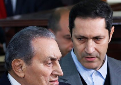 محكمة مصرية تقرر رفع التحفظ على أموال جمال وعلاء مبارك