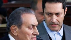 محكمة مصرية تقرر رفع التحفظ على أموال جمال وعلاء مبارك