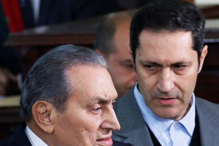 محكمة مصرية تقرر رفع التحفظ على أموال جمال وعلاء مبارك