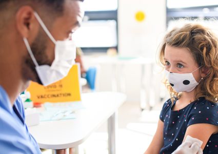 أمريكا تسمح بتطعيم الأطفال ما بين 5 و11 عاماً بلقاح فايزر
