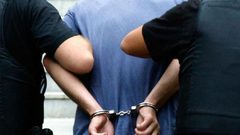 قوات الاحتلال تعتقل مواطنًا من رام الله