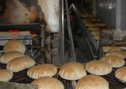 إغلاق مخبز في مدينة رام الله لعدم التزامه بالشروط الصحية