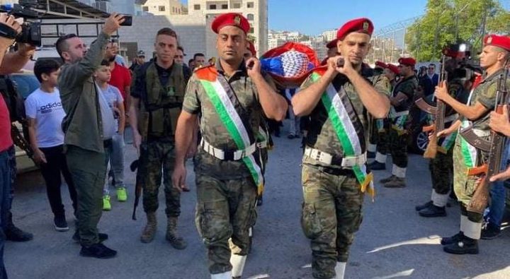 تشيع جثمان الشهيد الطفل محمد دعدس إلى مثواه الأخير