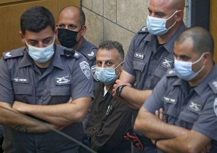 الهيئة: الاحتلال يواصل احتجاز الأسير يعقوب قادري بأوضاع مأساوية