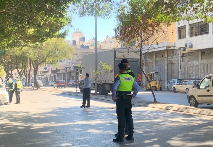 انطلاق الفحص المروري الشتوي في محافظة نابلس- تصوير: سارة ابو زيت