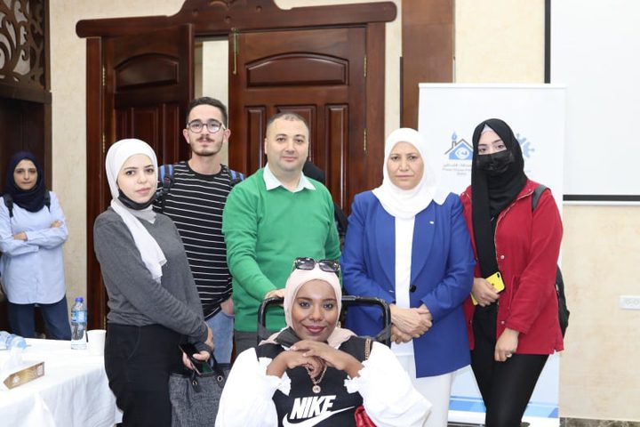 مركز الإعلام وبيت الصحافة يستضيفان وزيرة شؤون المرأة اّمال حمد