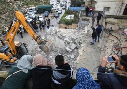 10 أسر مقدسية تقدم استئنافا ضد هدم بنايتها السكنية في الطور