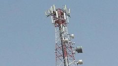 الاحتلال يقيم برج اتصالات في منطقة معسكر "عش غراب" شرق بيت لحم