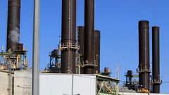 استئناف إدخال السولار القطري لمحطة كهرباء غزة