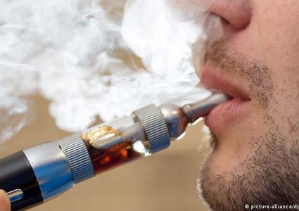 مدخنو السجائر الإلكترونية أكثر عرضة للسكتة الدماغية