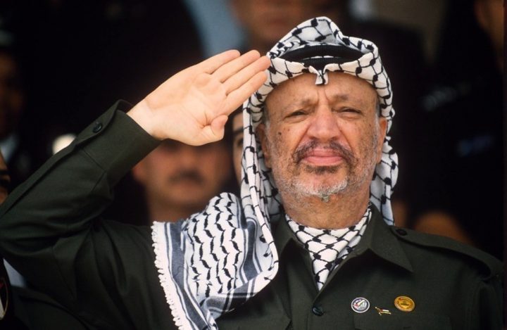 17 عاما على رحيل القائد والرمز ياسر عرفات