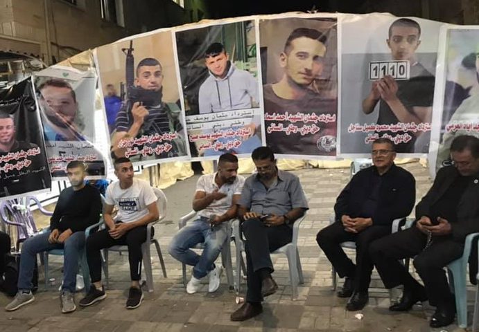 مسيرة مركبات إسنادا للأسرى وللمطالبة باسترداد جثامين الشهداء