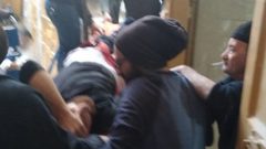 مسلح يصيب مواطنا ونجله بالرصاص في الخليل