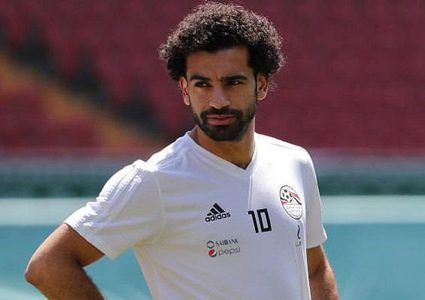 محمد صلاح بديلا في تشكيلة مصر أمام الغابون