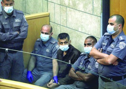 جنين: الاحتلال يقتحم منزل الأسير محمد العارضة في عرابة